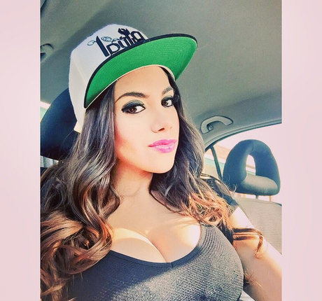 Claudia Guajardo star du porno en haute qualité galeries