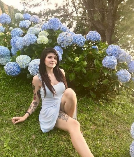 Paula Madrigal hermosa estrella fotos