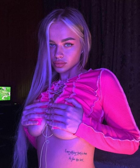 Tweetytwist model nudes photos