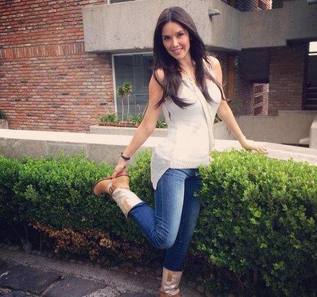 Marlene Favela model free images