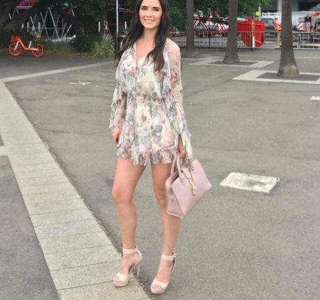 Marlene Favela desnudos de estrellas imágenes