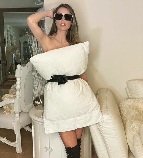 braces onlyfans sexy naked pic