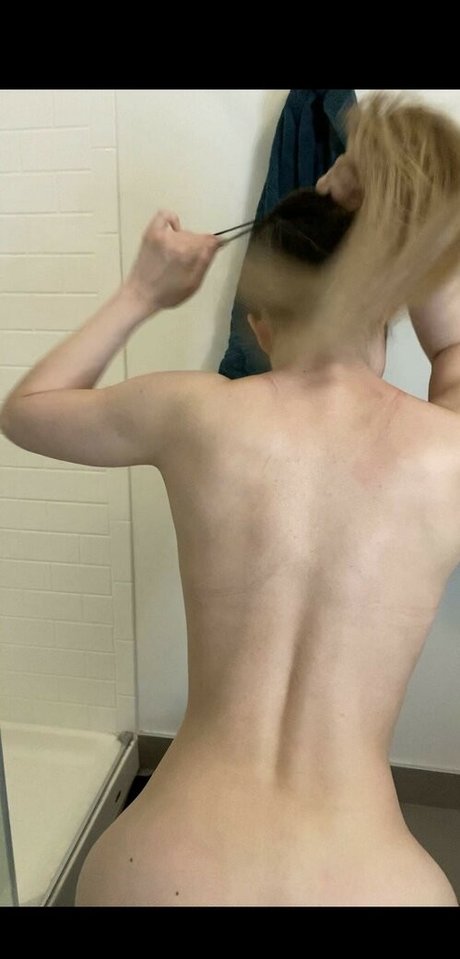 Kitty Gin desnudos de estrellas galerías