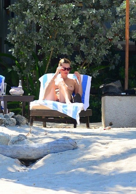 Kate Moss modelo desnudos foto