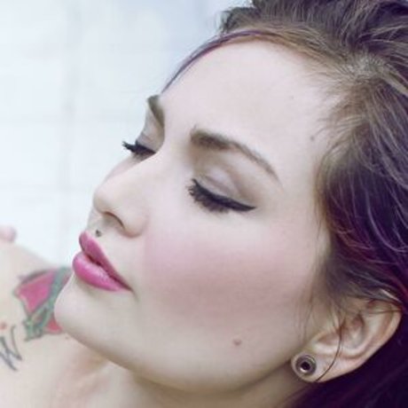 Fernanda Mercury mannequin galeries