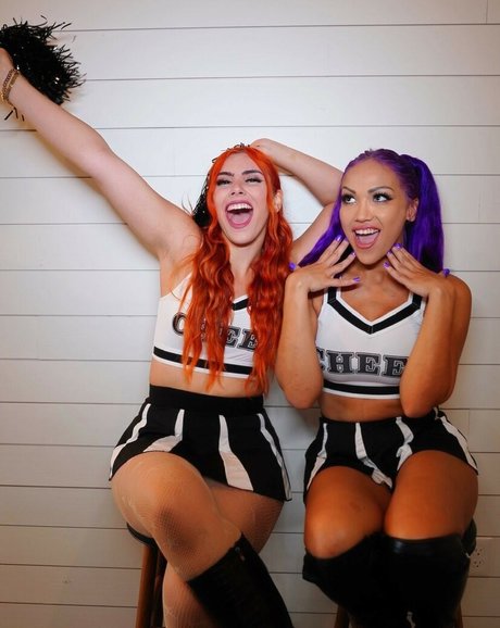 Frenemies arte estelar galerías