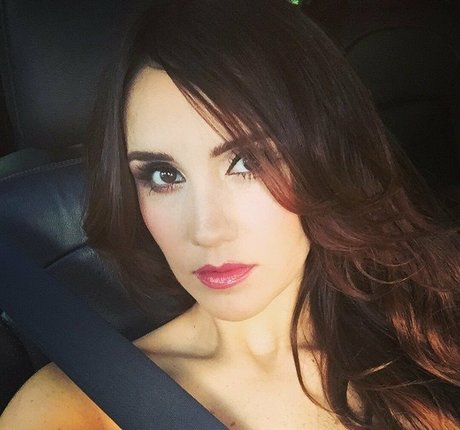 Dulce Maria estrella erótica imágenes