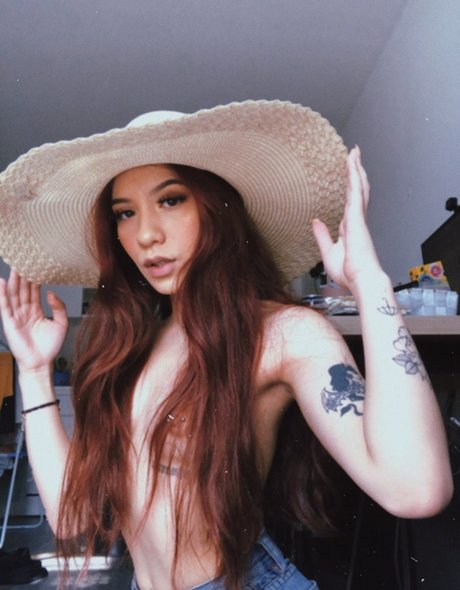 midget nude onlyfans sexy naked picture