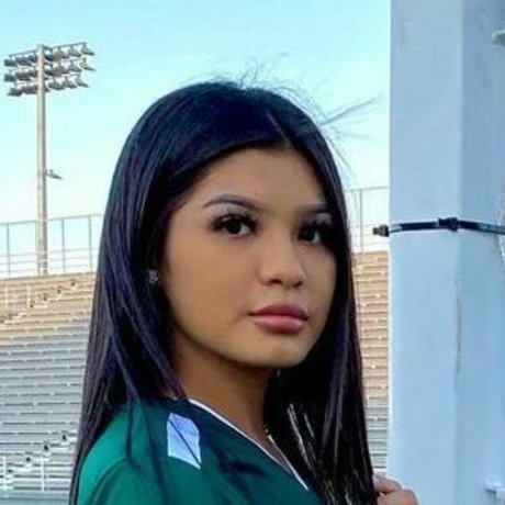 Carlita Silvestre actrice chaude img