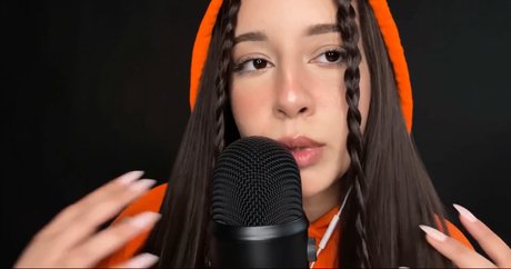 Shiny ASMR sexe de star du porno des photos