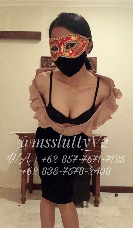 MssluttyVani star naked photos