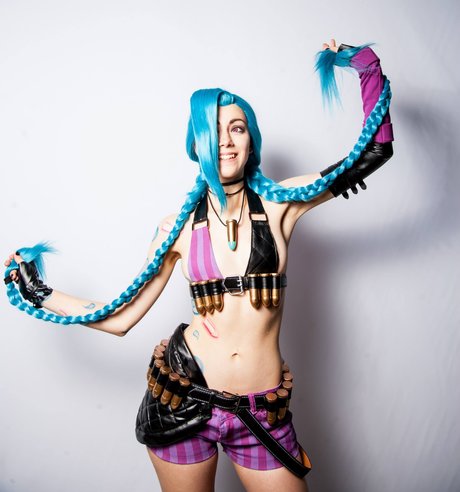 Shiroiaisu Anpan actrice exclusive image