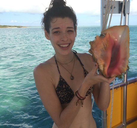 Carly Foulkes actriz xxx archivo