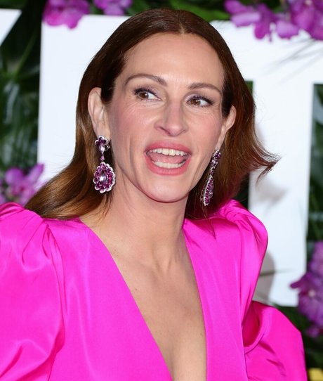 Julia Roberts top actress galleries