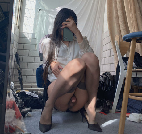 BrickZhuan exclusive pornstar pic