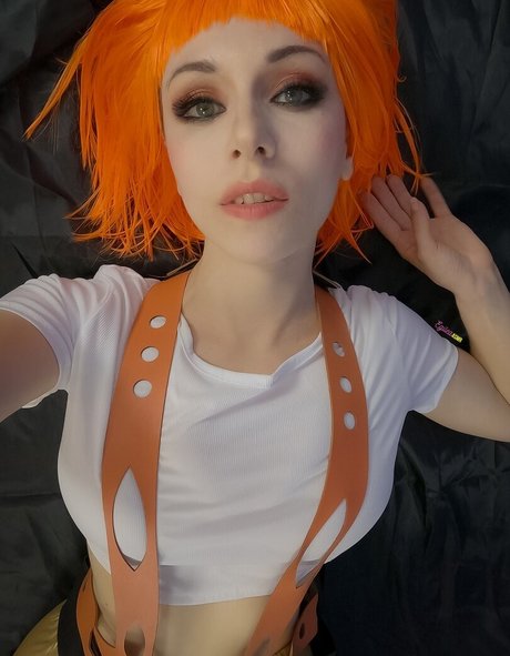 Egilea ASMR hermosa estrella porno fotos