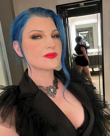 Leva Bates pornstar perfect pictures