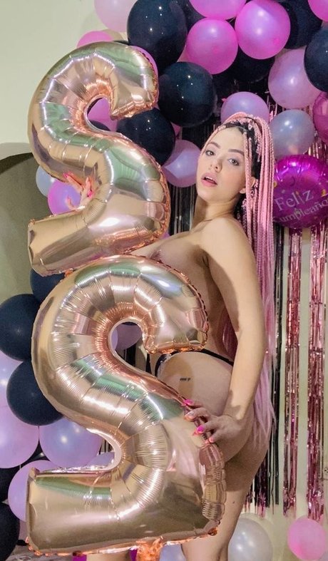 Genesis Muneton modèle de sexe image