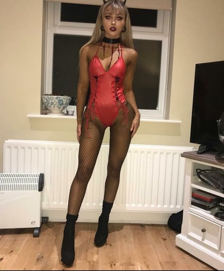 Halloween 2022 pretty actress galleries
