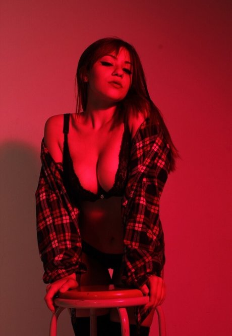 whosjulie pornstar pic