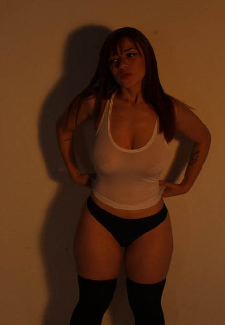 whosjulie model high quality images