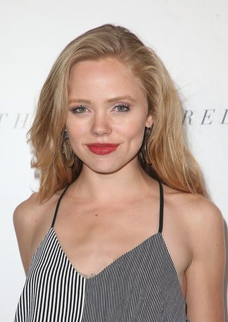 Annalisa Cochrane desnudos de modelos galería