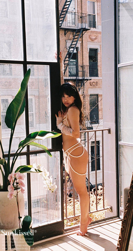 Sunkissedmag linda estrella imagen