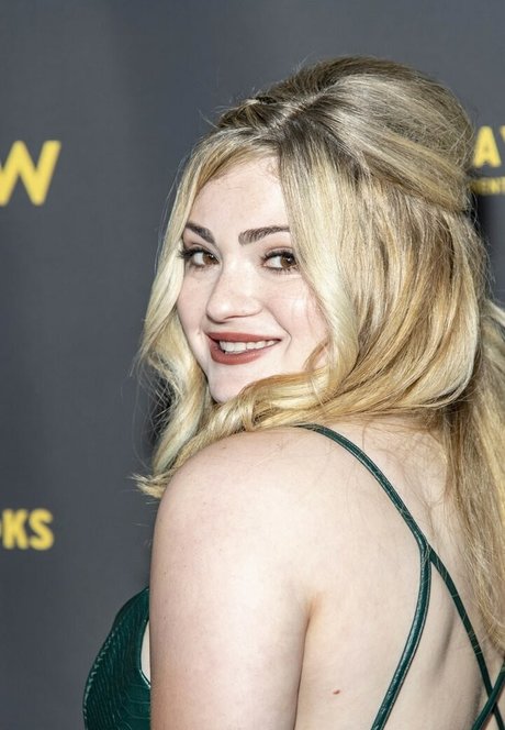 Alexis Raich Miniature