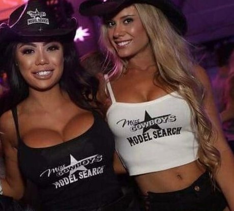 Karin Noelle hermosa actriz imágenes