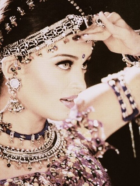 Aishwarya Rai nice model archive