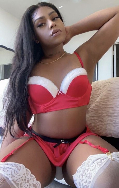 Bianca Brown model sexy img