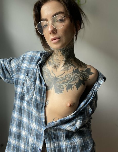 lunka de yavie nice actress img