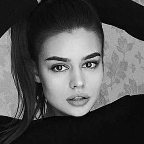 Meflia actrice parfaite image