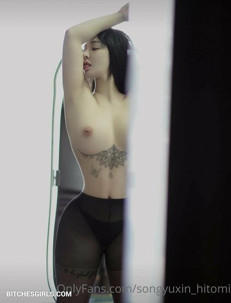 Sangyuxin Hitomi hermosa estrella foto