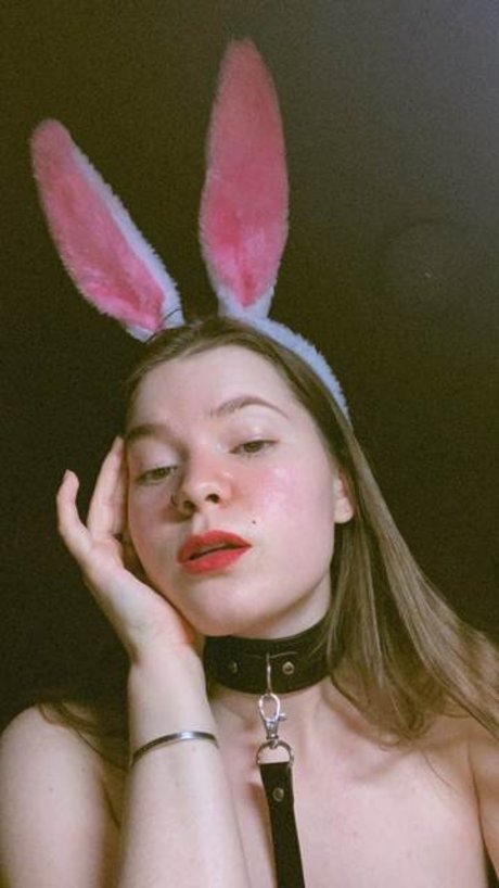 Katya Shvint jolie étoile images