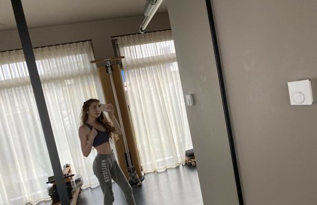 RyyFyy estrella del arte foto