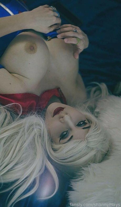 Shanny Plays estrella porno agradable galerías