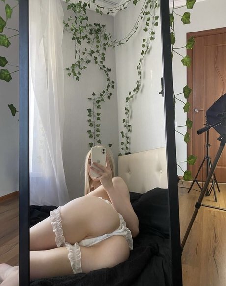 Alotropp star exclusive photos