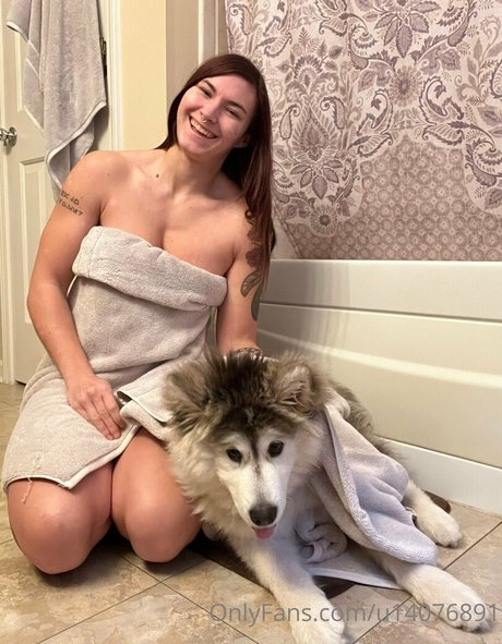 Terry Lifts estrella porno bonita fotos