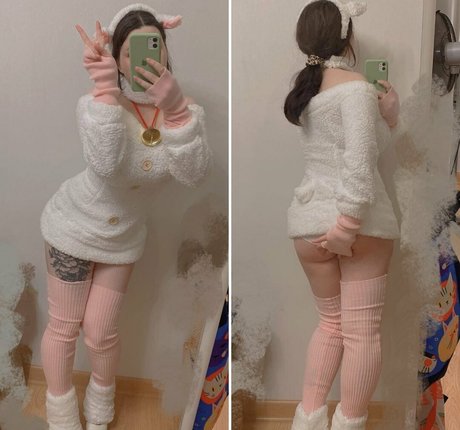 MintyMiyako star du porno nue galeries