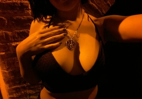 sinooo666 actriz sexual fotos