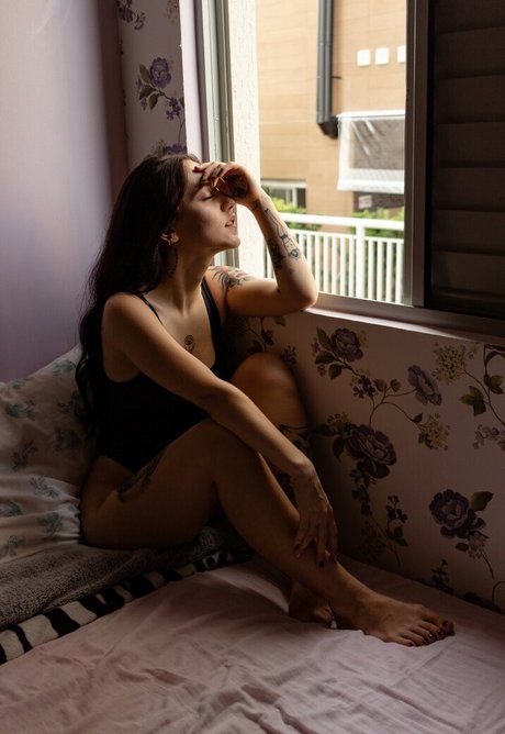 Ana Fernandes estrella sexy imágenes