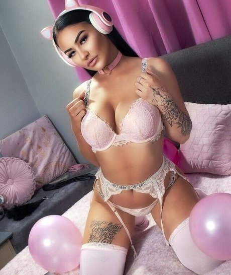 Reign Chaos modèle meilleur des photos