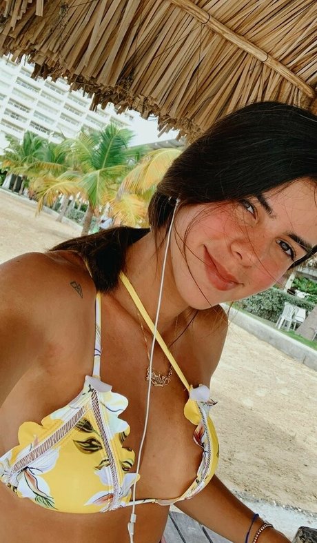 Valentinaochoa8a bonita modelo foto