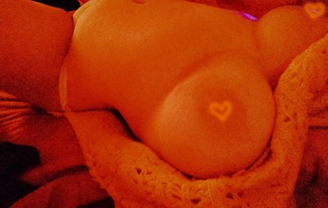 Firefliesowo actrice adulte archive