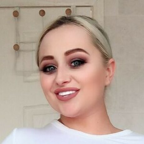 Rachael C étoile sexy collection