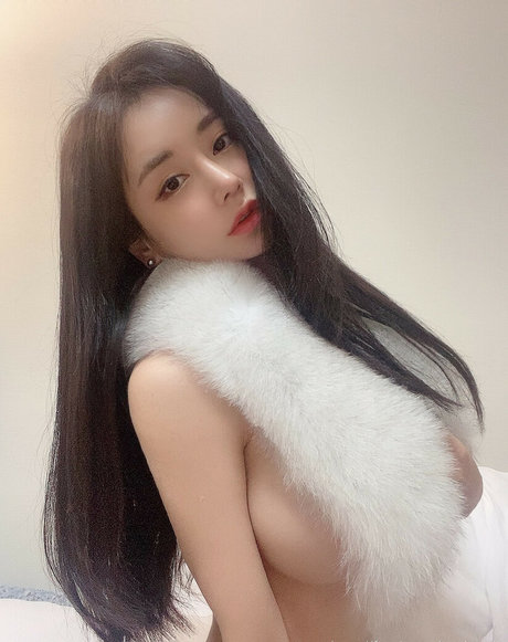 Candy Seul free pornstar images