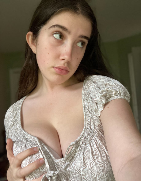 Molly Barkasy star du porno chaude images