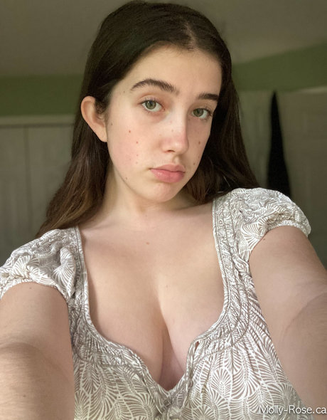 Molly Barkasy art de star du porno img