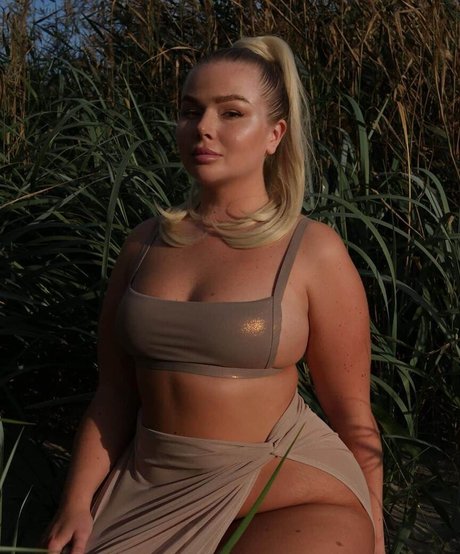 Emmahaggstrom pornographic model img